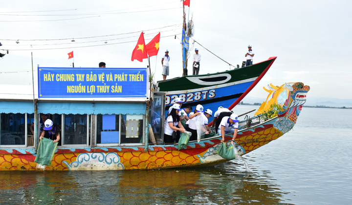 Quỹ tái tao nguồn lợi thủy sản Việt Nam: Giải pháp hiệu quả cho công tác bảo tồn và phát triển nguồn lợi thủy sản (22/10/2017)